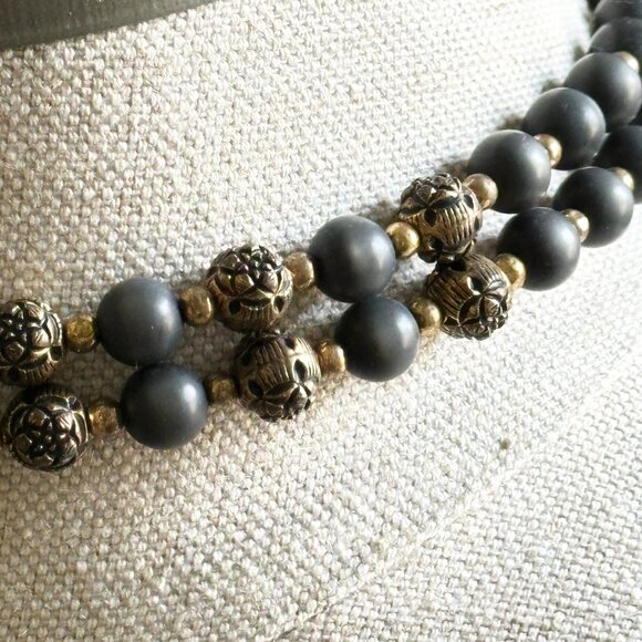 Vintage Boho Choker, Double Strand Black Beads, Brass Filigree, 1960s Tribal - Picture 4 of 8